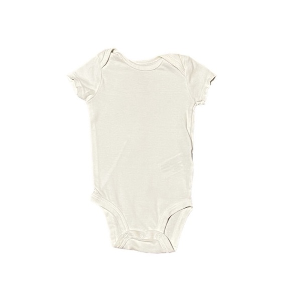 2 Pack 3M White Onesie Bundle - Picture 2 of 3